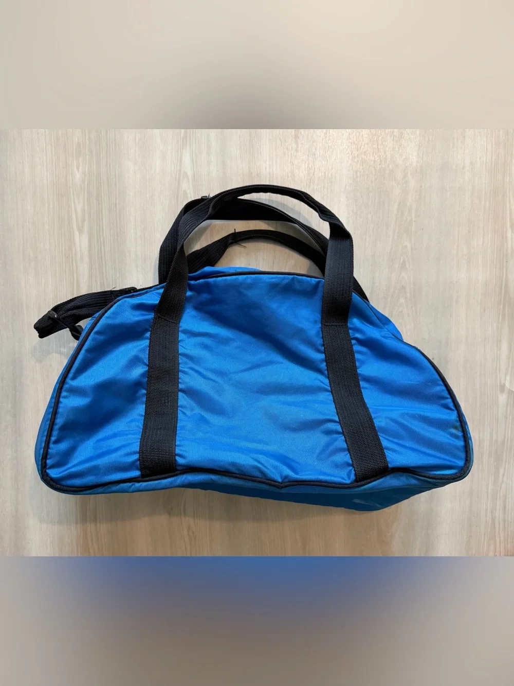Vintage Nike Duffle Bag Gym workout Blue Swoosh Logo Weekender Travel 80s 90s